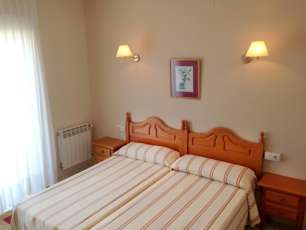 Hotel Casa Portuguesa Meaño الغرفة الصورة