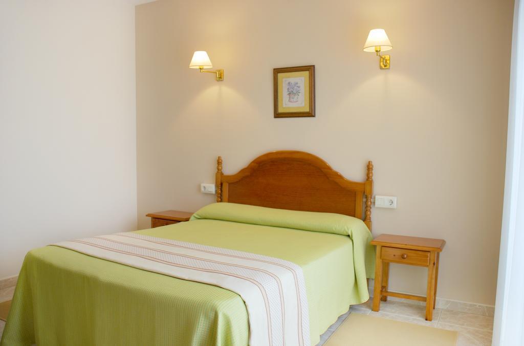 Hotel Casa Portuguesa Meaño الغرفة الصورة
